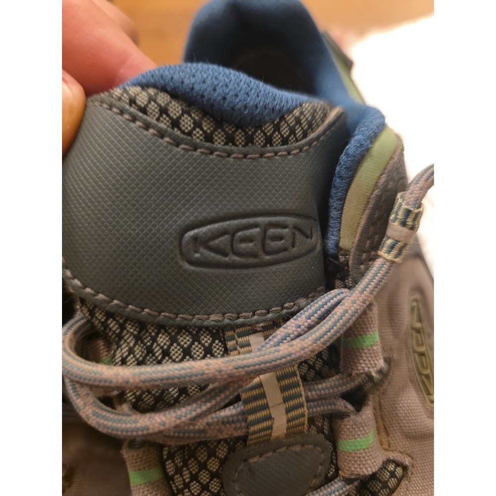 Keen Targhee 3 Gray Leather Low Top Hiking Shoes Sneakers Size 9.5 Mens. - Picture 13 of 16